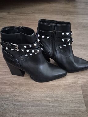 Steve Madden Black Studded Buckle Ankle Boots